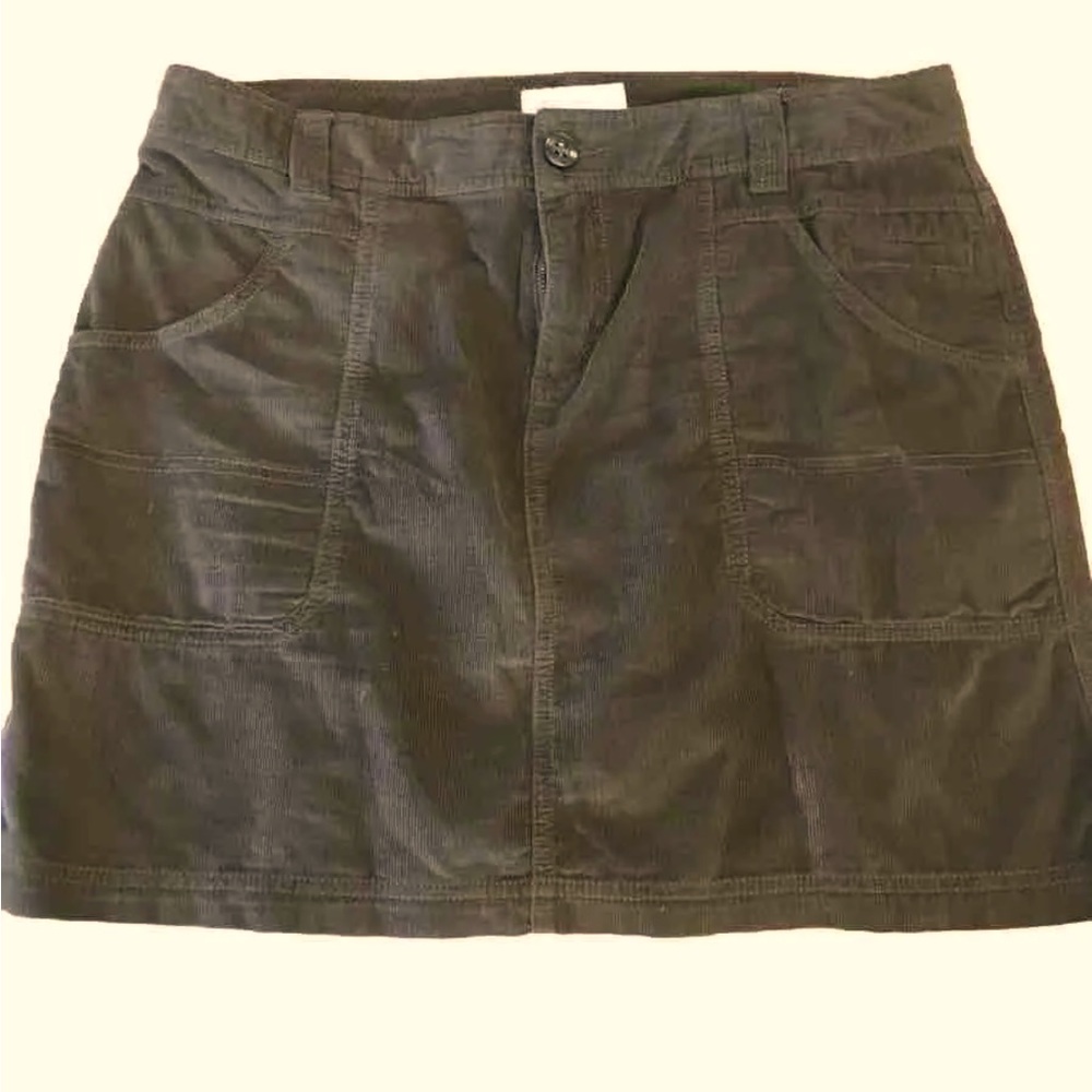Columbia OLIVE GREEN Corduroy SHORT SKIRT Zip Up Belt Loops Pockets Cotton Sz 12